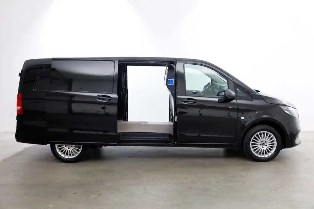 Mercedes-Benz Vito 116 CDI 163pk 9G Automaat XL Extra Lang 4 uit 2024, foto 13