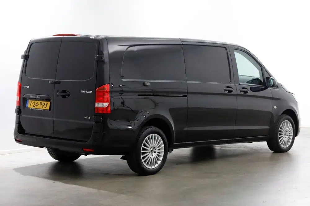 Mercedes-Benz Vito 116 CDI 163pk 9G Automaat XL Extra Lang 4 uit 2024, foto 2
