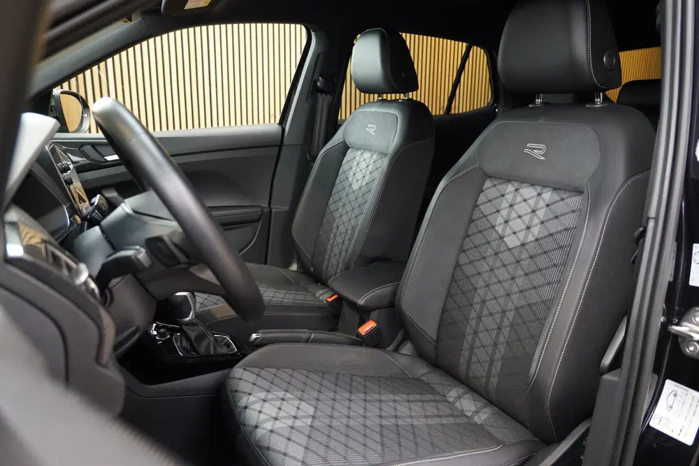 Volkswagen T-Cross 1.5TSI uit 2025, foto 8