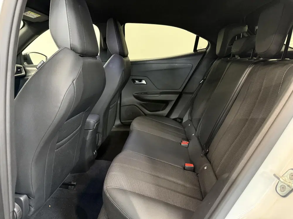 Opel Mokka 1.2 Turbo Hybrid GS AUTOMAAT Climate contr uit 2025, foto 13