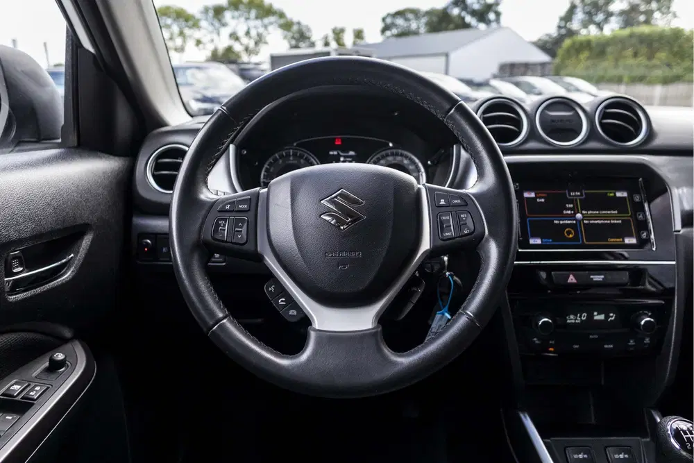 Suzuki Vitara 1.4 Boosterjet Select Smart Hybrid uit 2022, foto 7