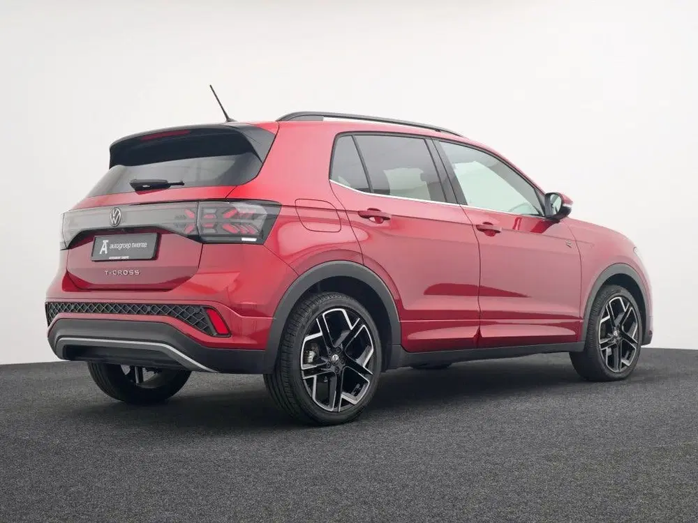Volkswagen T-Cross 1.0 TSI R-Line uit 2025, foto 2