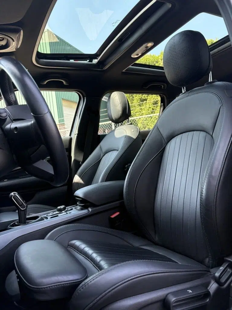 Mini Clubman 1.5 Cooper Yours uit 2022, foto 11