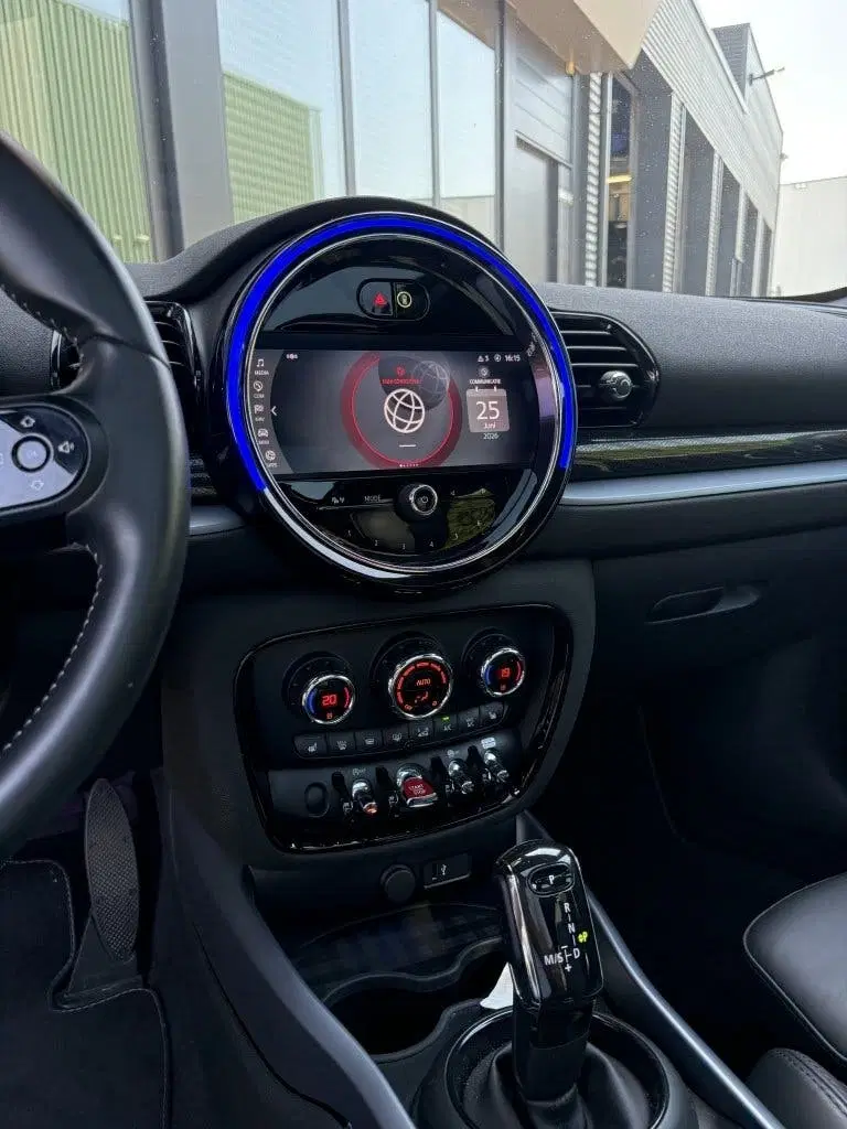 Mini Clubman 1.5 Cooper Yours uit 2022, foto 14