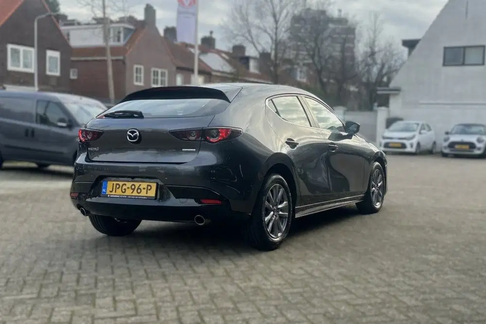 Mazda 3 2.0 SkyActiv-G (bj 2021 uit 2021, foto 2