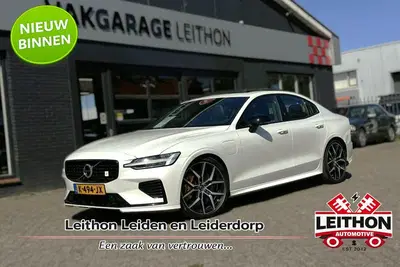 Volvo S60 2.0 T8 Twin Engine Polestar Engineered uit 2021