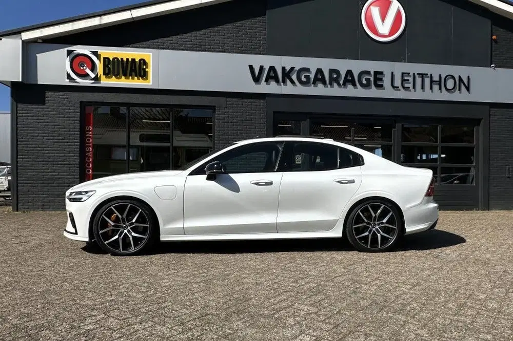 Volvo S60 2.0 T8 Twin Engine Polestar Engineered uit 2021, foto 13