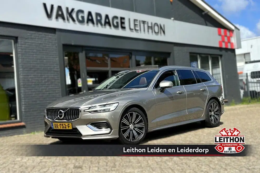 Volvo V60 2.0 T5 Inscription (bj 2019 uit 2019