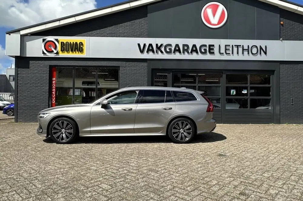 Volvo V60 2.0 T5 Inscription (bj 2019 uit 2019, foto 11