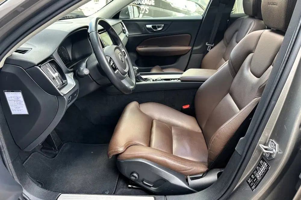 Volvo V60 2.0 T5 Inscription (bj 2019 uit 2019, foto 15