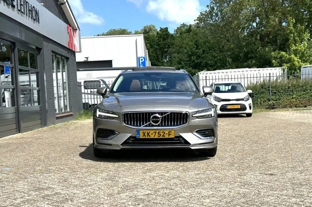 Volvo V60 2.0 T5 Inscription (bj 2019 uit 2019, foto 6