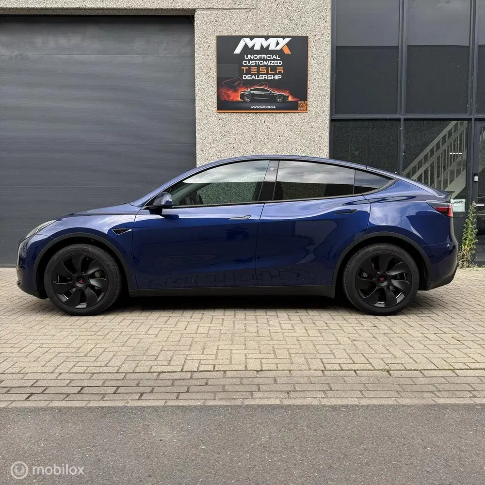 Tesla Model Y PREMIUM LFP RWD + MMX PACK + IAP + SOH 94. uit 2023, foto 6
