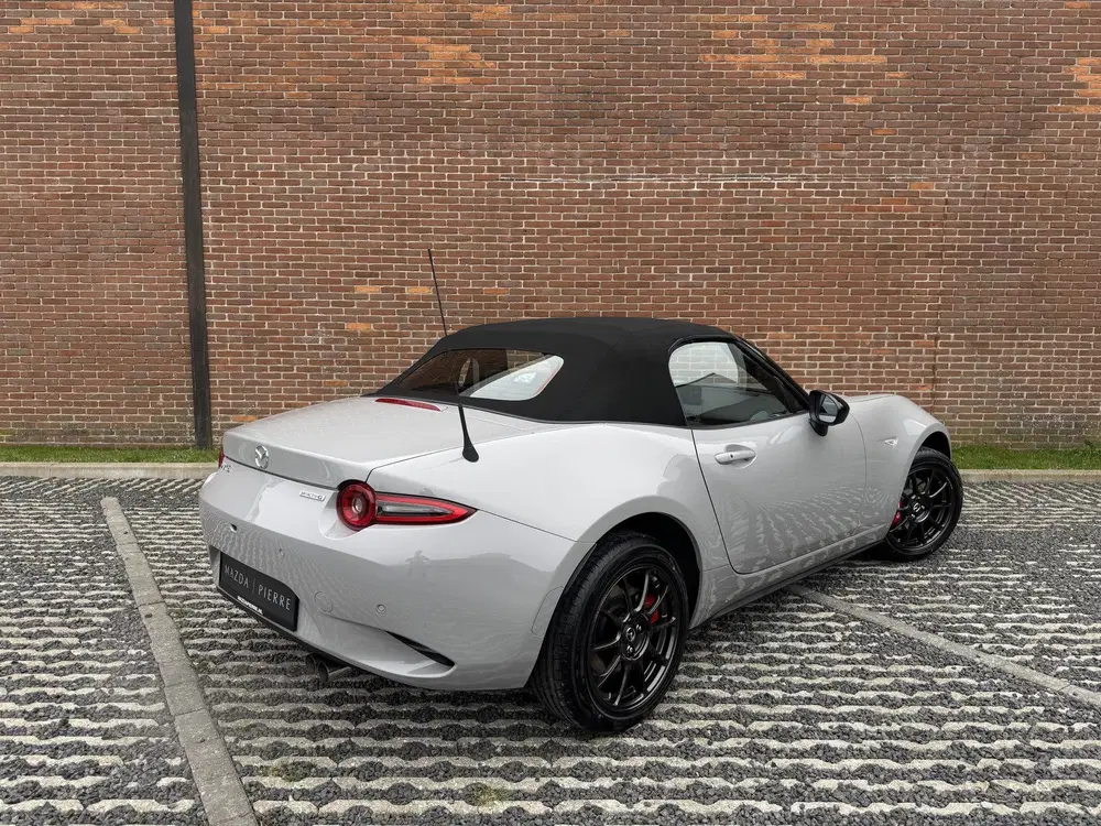 Mazda MX-5 1.5 SkyActiv-G 132PK Homura uit 2026, foto 6