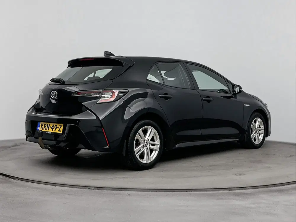 Toyota Corolla 1.8 Hybrid Active Plus uit 2019, foto 2