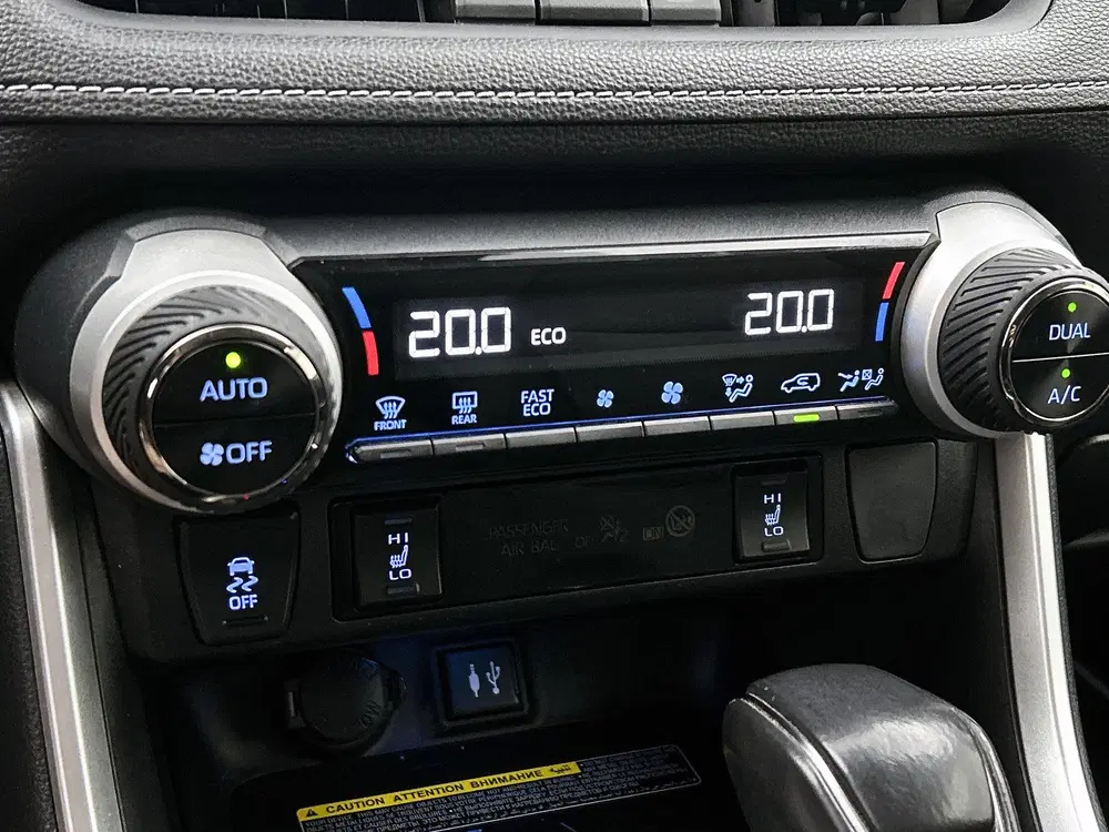 Toyota RAV 4 2.5 Hybrid Executive uit 2019, foto 11