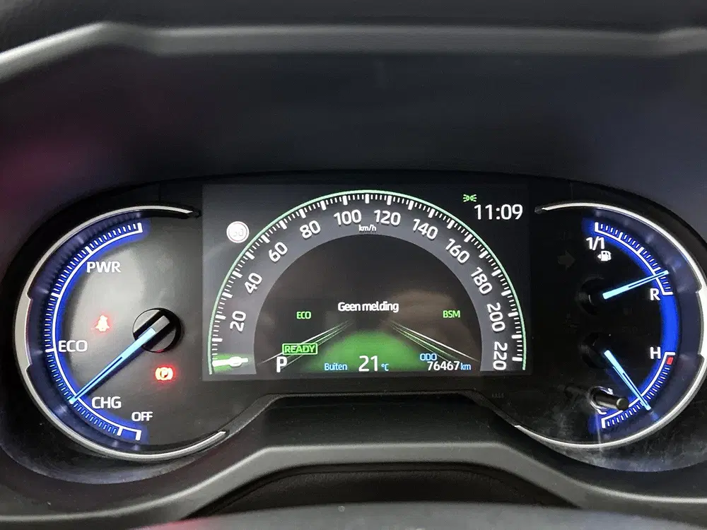 Toyota RAV 4 2.5 Hybrid Executive uit 2019, foto 5