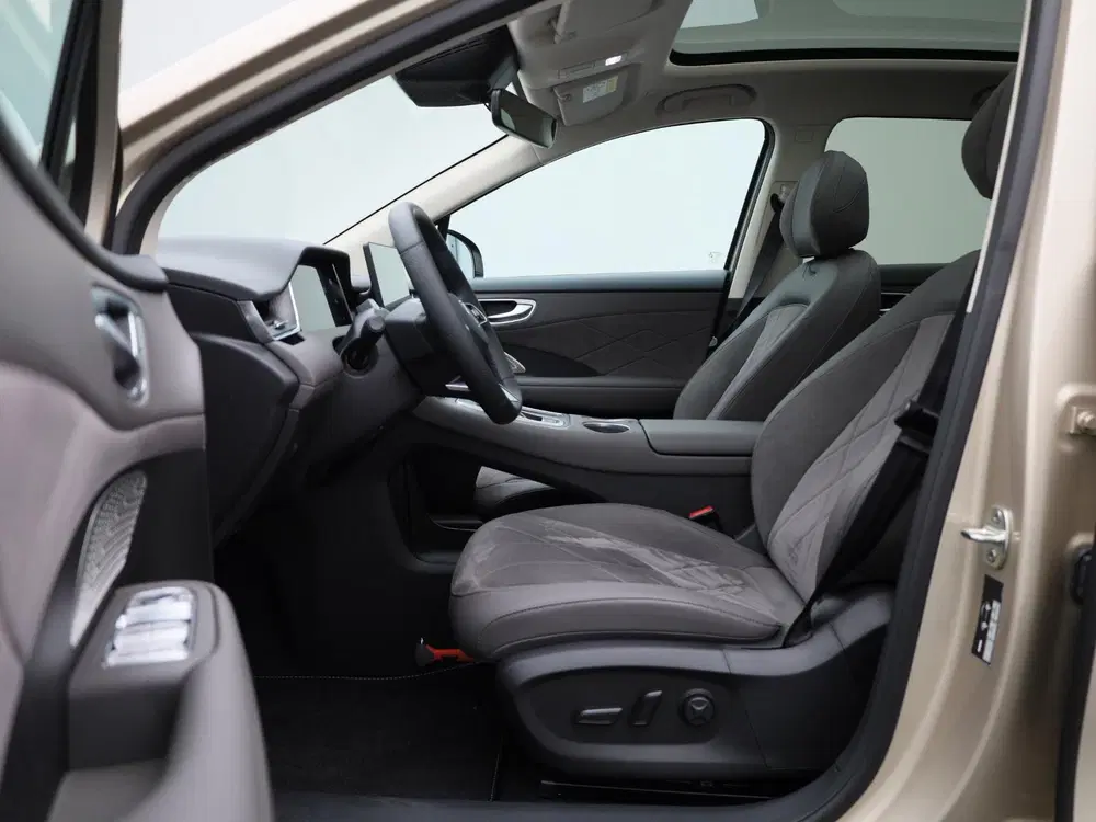 MG MGS6 EV EV Luxury 2WD 77kWh uit 2026, foto 12