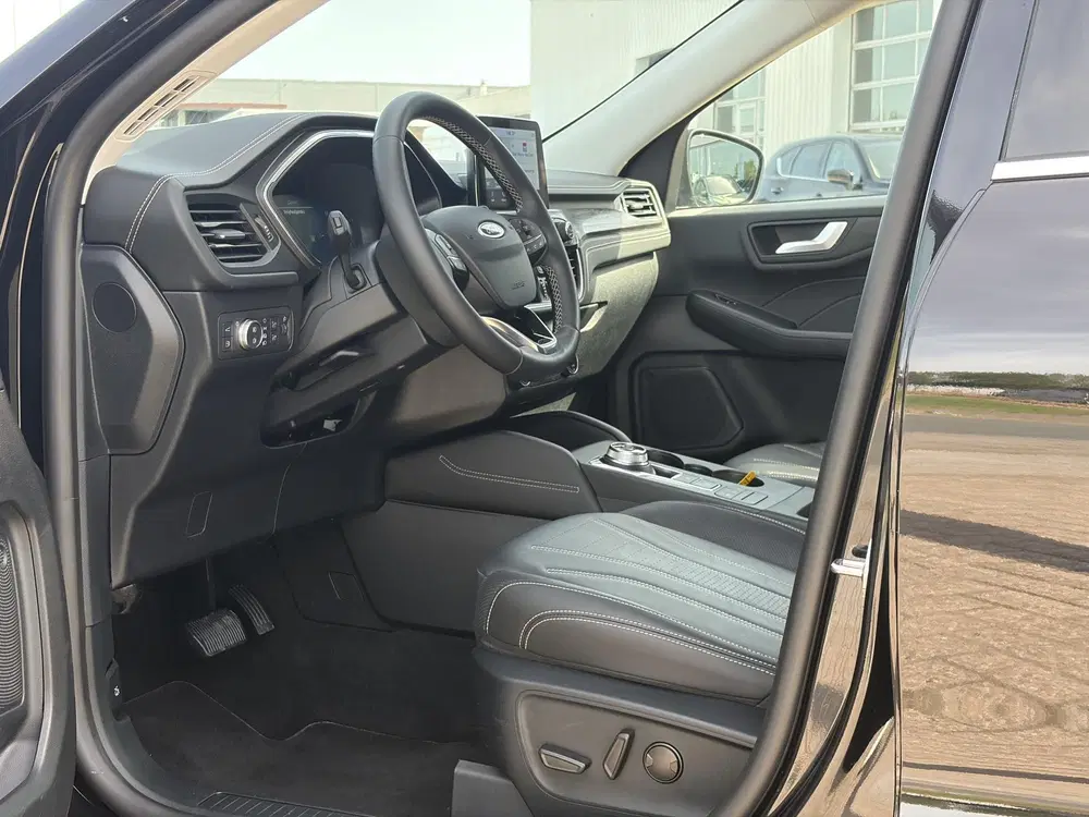 Ford Kuga 2.5 PHEV Vignale Trekhaak uit 2023, foto 8