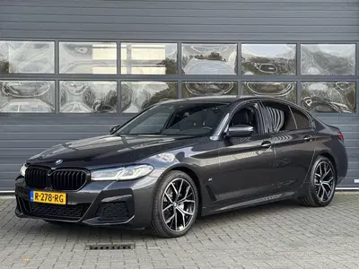 BMW 5-serie 520i BUSINESS EDITION PLUS I M SPORT I SCH uit 2022