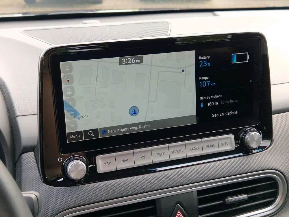Hyundai KONA EV Comfort 64 kWh SOH 100% ADAP CRUISE CAM uit 2021, foto 15