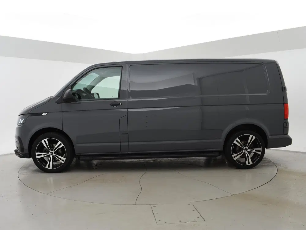 Volkswagen Transporter 2.0 TDI L2H1 + LED uit 2023, foto 5