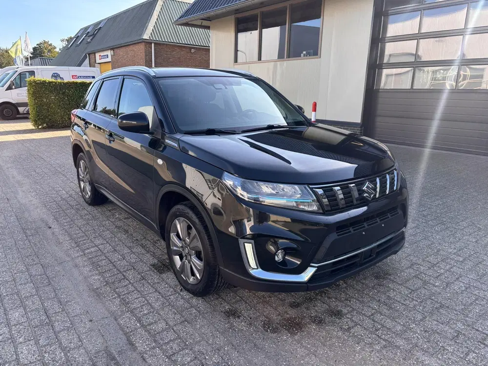 Suzuki Vitara 1.5 Hybrid Select 116pk uit 2023, foto 3