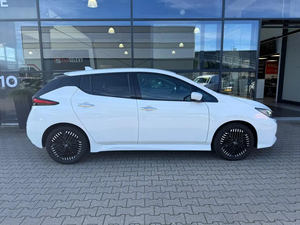 Nissan Leaf Tekna 40 kWh *Netto Deal* uit 2022, foto 5