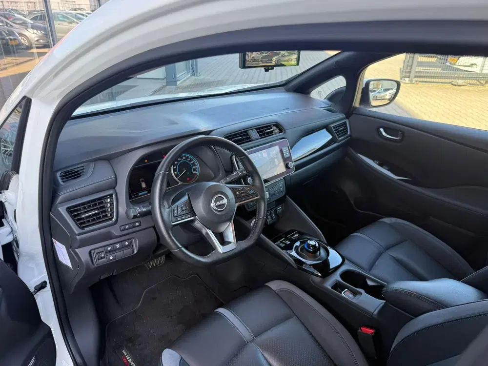 Nissan Leaf Tekna 40 kWh *Netto Deal* uit 2022, foto 6