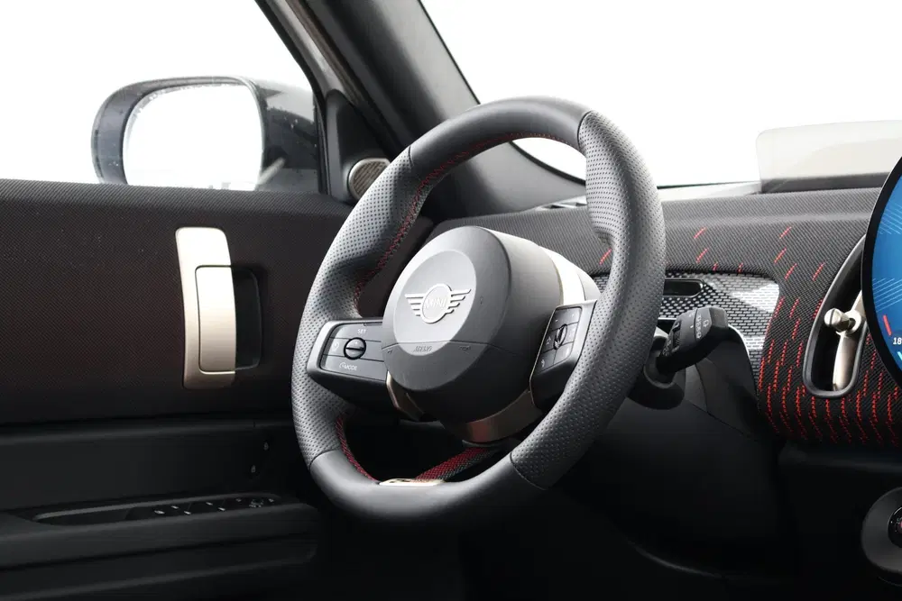 Mini Countryman E John Cooper Works XL 66.5 kWh uit 2026, foto 11