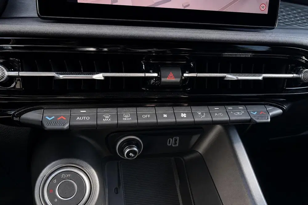 Alfa Romeo Tonale 1.3T PHEV 280pk Sprint uit 2024, foto 15