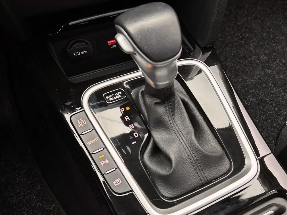Kia Ceed 1.6 GDI PHEV DynamicLine uit 2023, foto 15