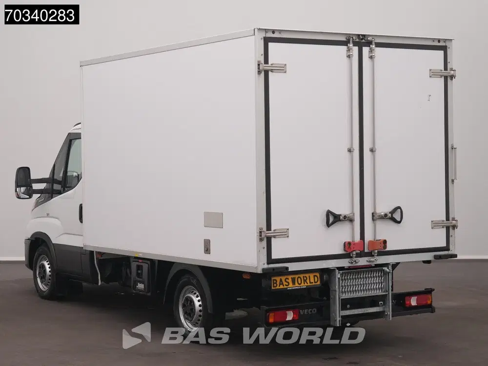 Iveco Daily Automaat Koel uit 2023, foto 6