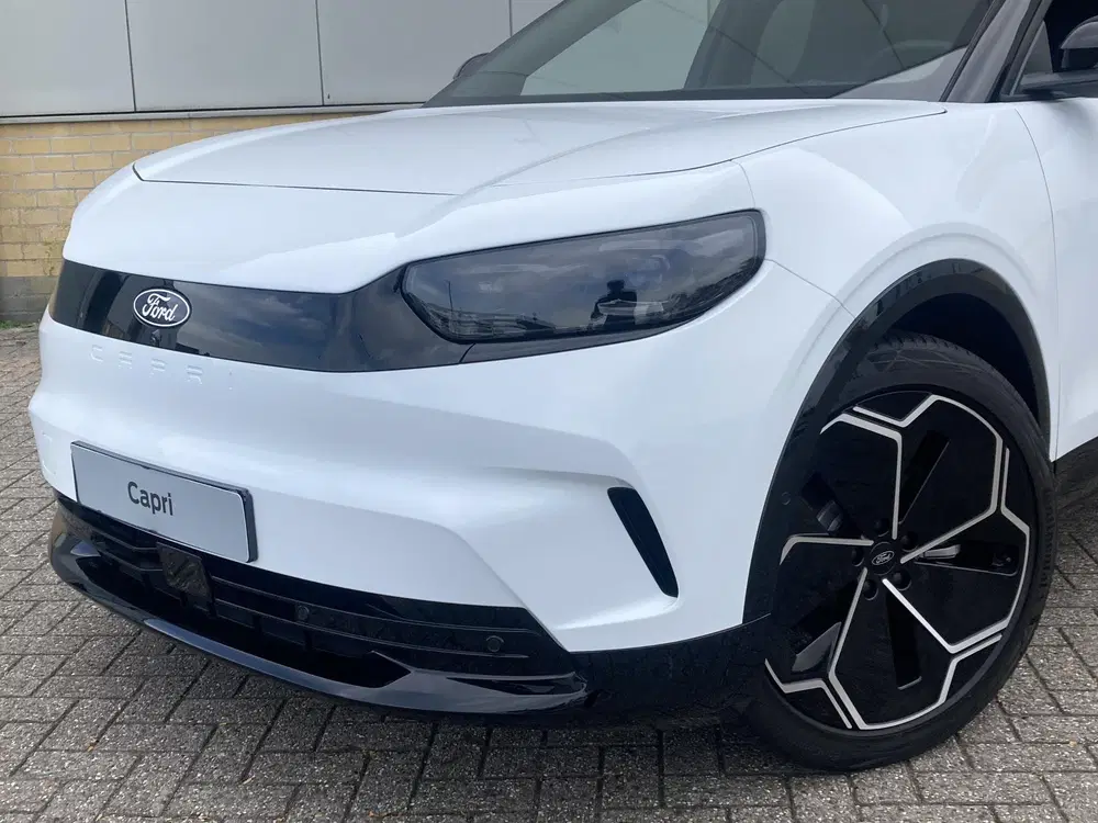 Ford Capri Premium Standard Range RWD 52 kWh Driver A uit 2026, foto 5