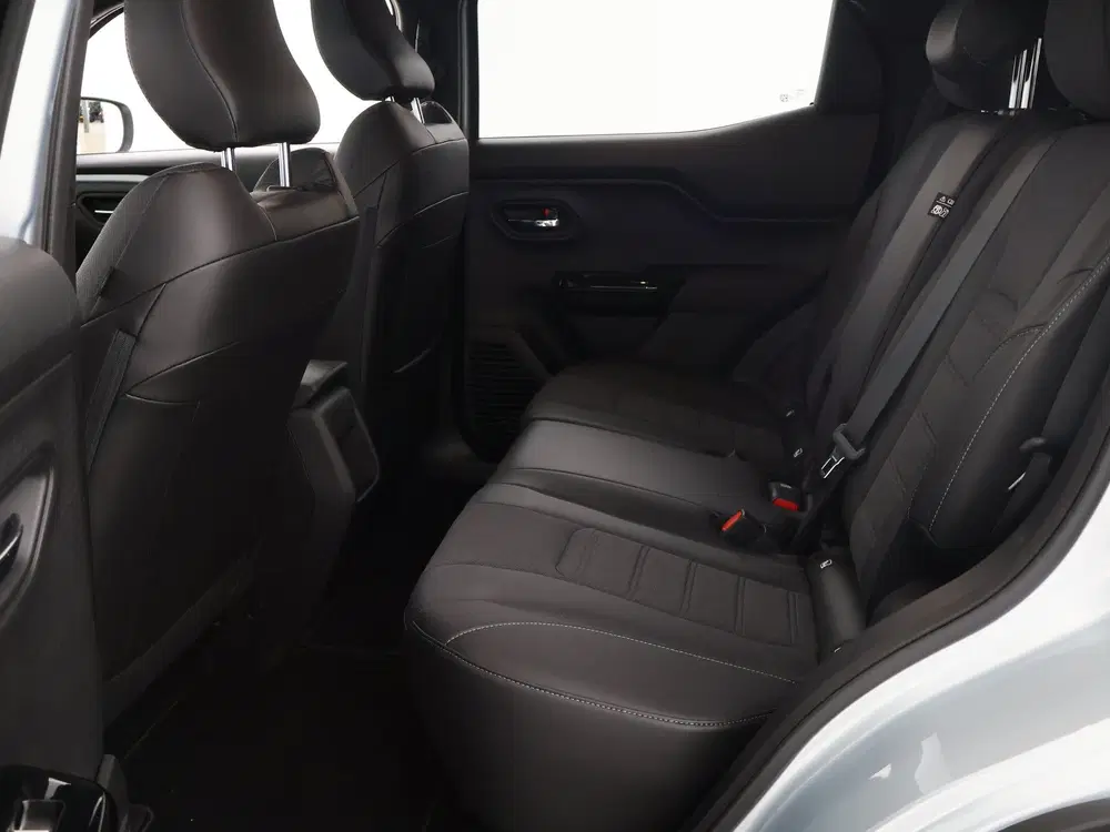 Toyota Urban Cruiser Executive 61 kWh 0001562788 (bj 2026) uit 2026, foto 13