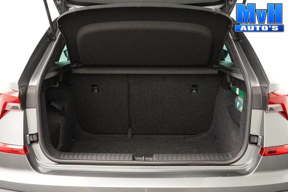Skoda Kamiq 1.0 TSI Monte Carlo uit 2024, foto 14