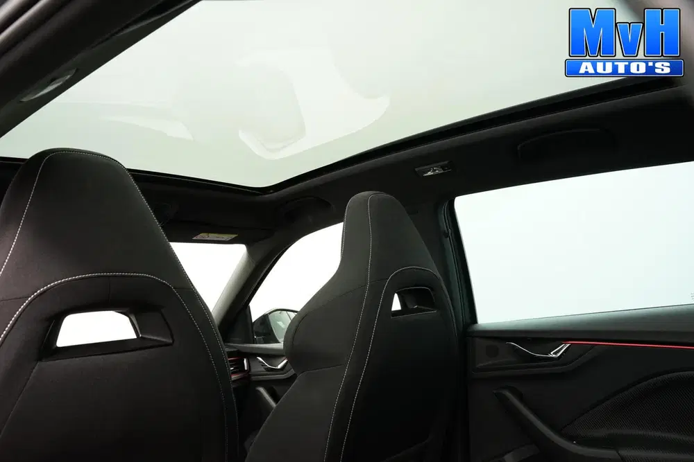 Skoda Kamiq 1.0 TSI Monte Carlo uit 2024, foto 4