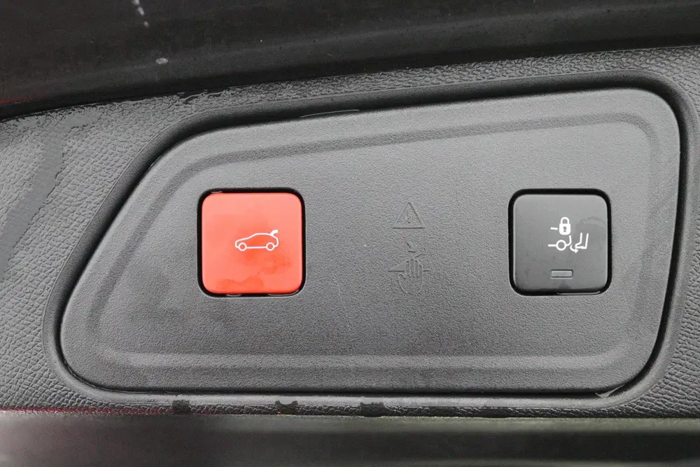 Peugeot 3008 1.2 ALLURE*CARPLAY*130PK*ECC*NAVI*CAMERA*R uit 2021, foto 14