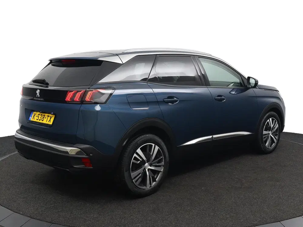 Peugeot 3008 1.2 ALLURE*CARPLAY*130PK*ECC*NAVI*CAMERA*R uit 2021, foto 2
