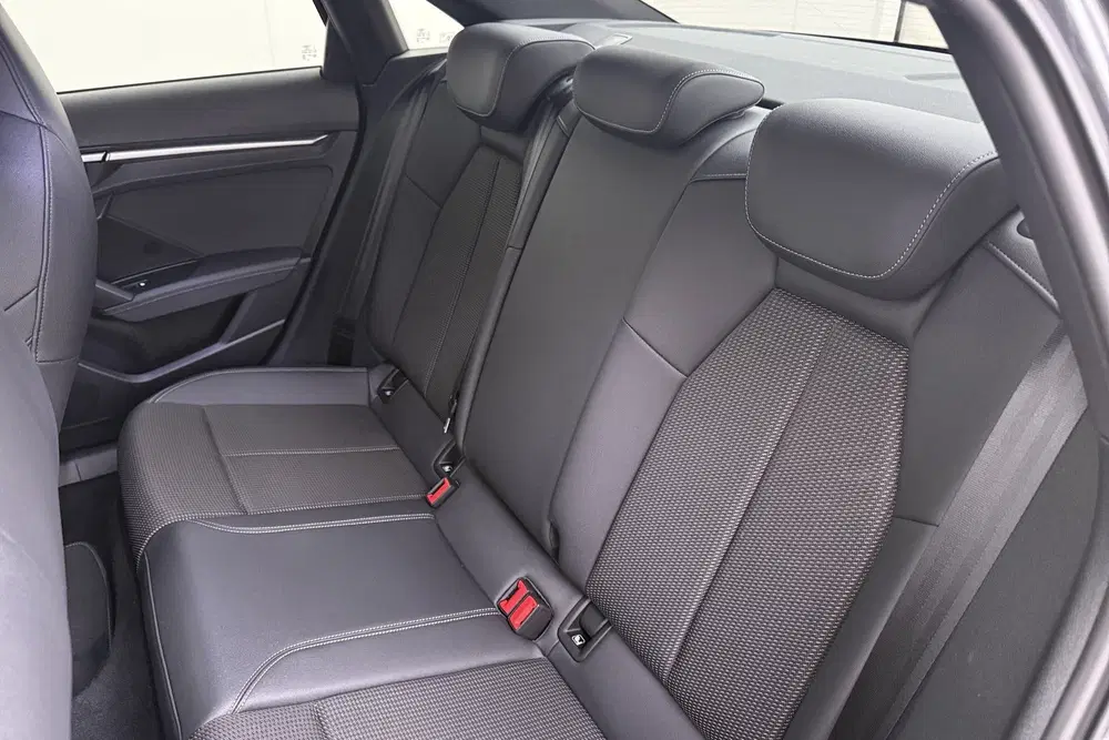Audi A3 150 PK Aut. TFSI S-Line Matrix-LED Camera uit 2022, foto 12