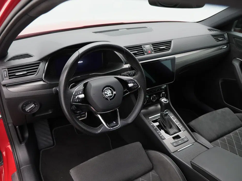 Skoda Superb 1.5 TSi 150 Pk Automaat Sportline Busines uit 2024, foto 3