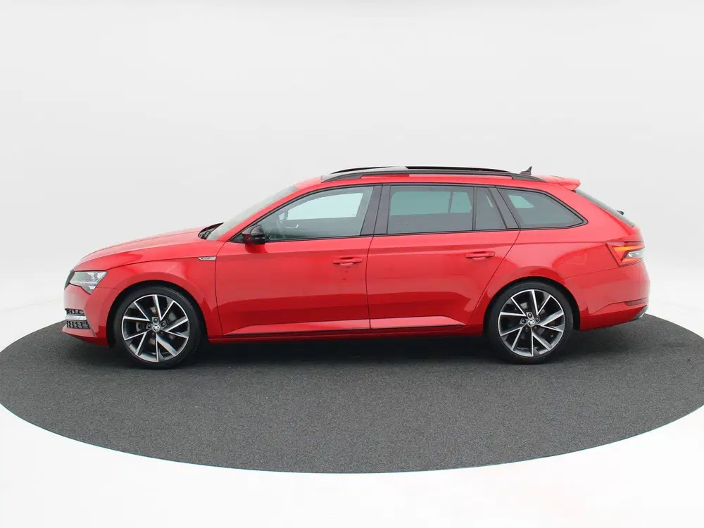 Skoda Superb 1.5 TSi 150 Pk Automaat Sportline Busines uit 2024, foto 8