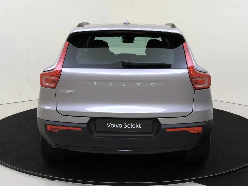 Volvo EX40 Extended Plus Dark 82 kWh uit 2025, foto 5