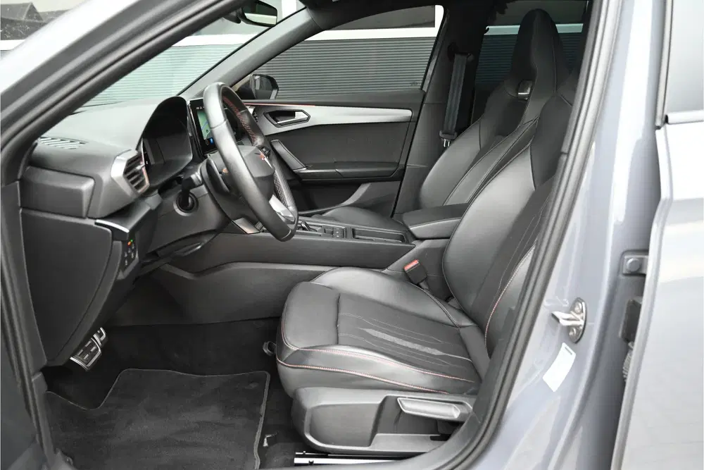 Cupra Leon 1.4 e-Hybrid VZ 245 PK uit 2021, foto 3