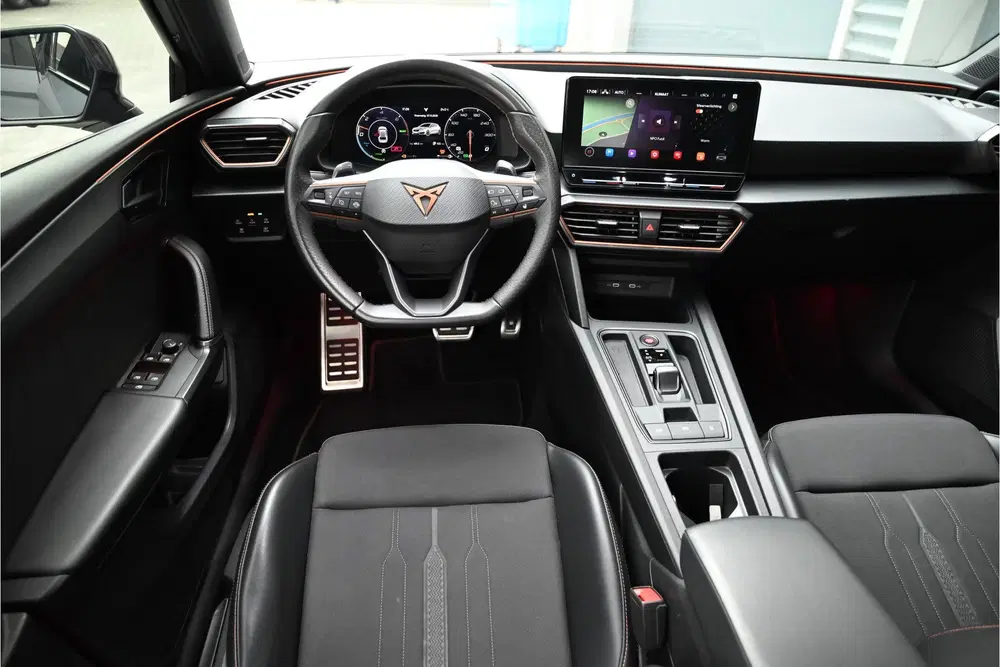 Cupra Leon 1.4 e-Hybrid VZ 245 PK uit 2021, foto 4