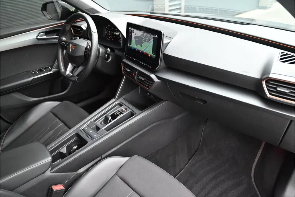 Cupra Leon 1.4 e-Hybrid VZ 245 PK uit 2021, foto 5