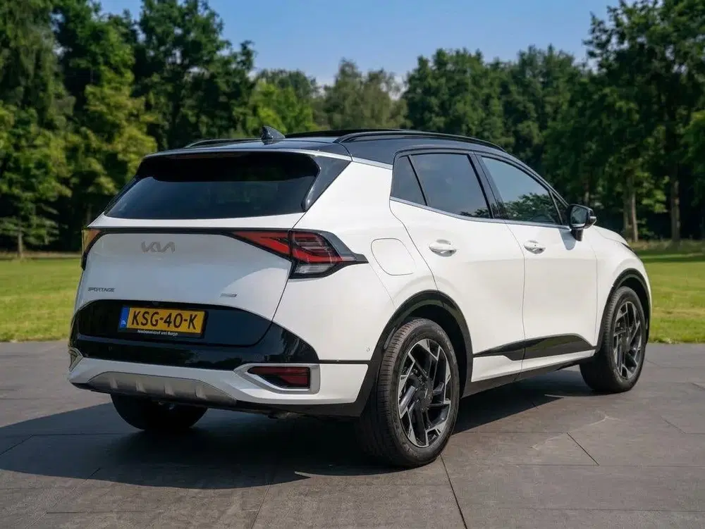 Kia Sportage 1.6 T-GDi Plug-in Hybrid AWD GT-PlusLine uit 2022, foto 6