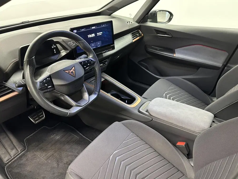 Cupra Born 62kWh Business Plus 150KW CARPLAY CRUISE N uit 2024, foto 15