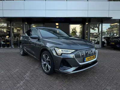 Audi e-tron 50 quattro S edition 71 kWh S-line Pan uit 2020