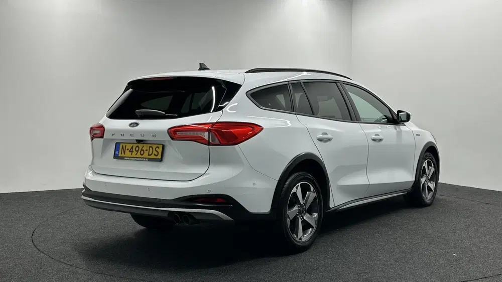 Ford Focus 1.5 EcoBoost ST Line active X Business TRE uit 2021, foto 2