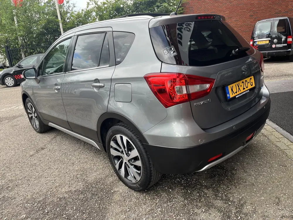 Suzuki S-Cross 1.4 Boosterjet AllGrip Style Smart Hybrid uit 2021, foto 4